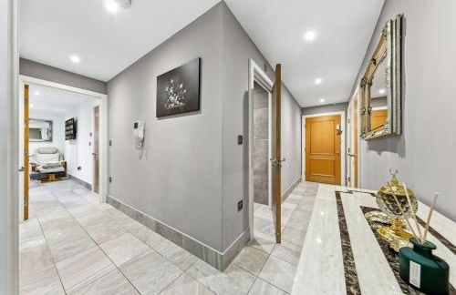 Modern 2 Bed with Balcony & London Eye Views - Foto 39