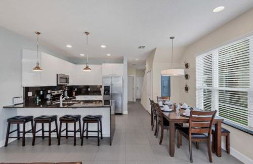 Serenity 3 Bed Townhome 3 Bedroom Townhouse by RedAwning - Foto 20