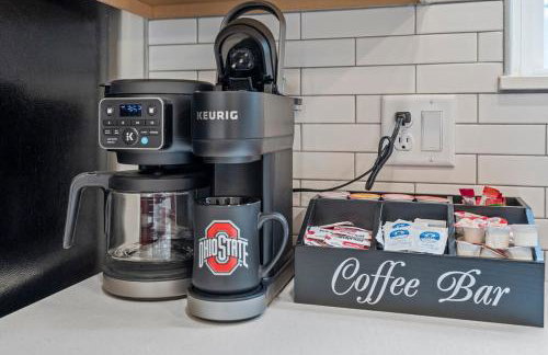 Hot Tub - Mins to Short North - Retro Game Room - Foto 39