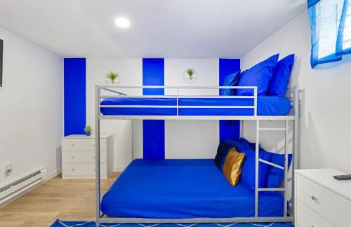 The Sapphire Haven - Your Old Brooklyn Oasis Awaits Families, Couples, Business Travelers Near Downtown With Parking, 300 MB WiFi & Self Check-In - Foto 80