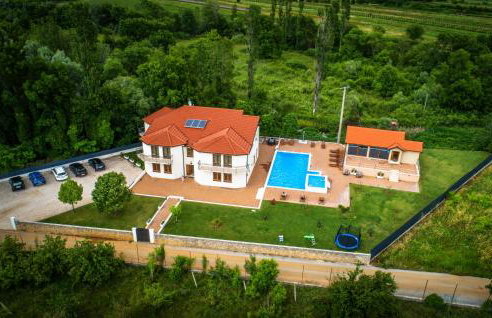 Nice Home In Donji Prolozac With Wifi - Foto 12