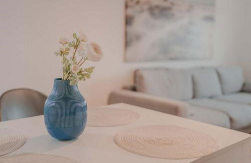 Apartment mit Küche, Arbeitsplatz und XXL Sofa - Foto 21