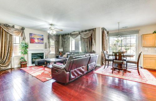 Outdoor Oasis and Hot Tub! Spacious Clovis Home - Foto 4