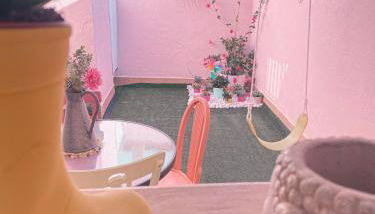 Casa rosa completa-patio- BBQ-columpios-buhardilla - Foto 3