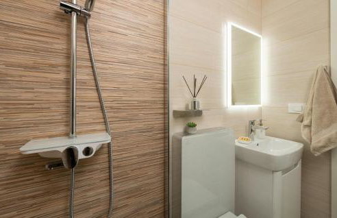 Lovely Home In Vidulini With Kitchen - Photo 15