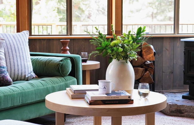 Timberline by Avantstay Stunning Chalet Cabin w/ Hot Tub, Pool Table & Home Theater! - Foto 8