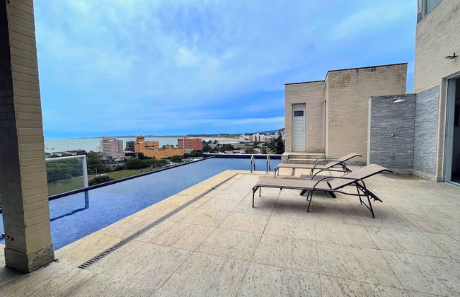 Villa Azul Mar: Sofisticação e Refúgio na Enseada - Foto 44