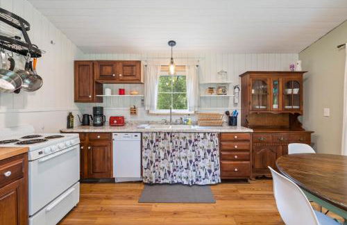 Cute Cabin in the Woods - Foto 9