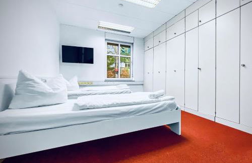 CityChalet Business Apartments - Workers welcome! - Free Parking - Fast WIFI - Smart TV - WM - Photo 8