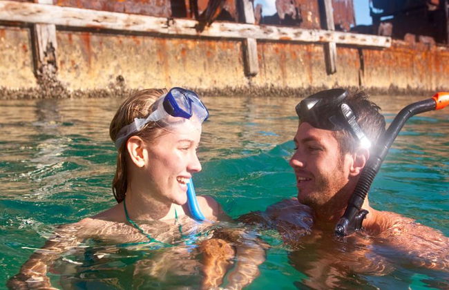 Moreton Island Get Wrecked - Escursione di un giorno intero - Foto 2