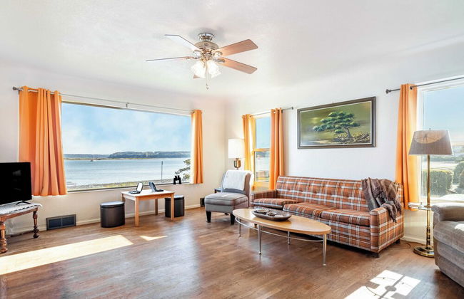 The Little Pink House by Avantstay Water Views - Foto 22