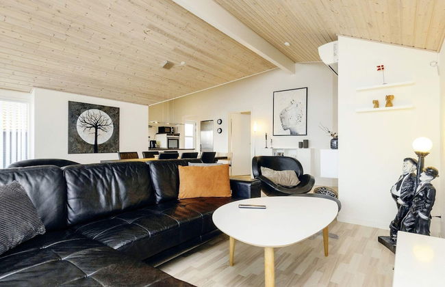 6 Person Holiday Home in Vaeggerlose - Foto 8