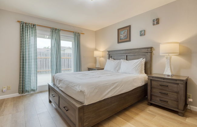 Mendel Manor by Avantstay Walk to Beach Large Deck Patio - Foto 18