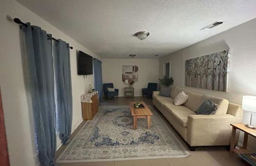 Parkhill Place- Mins from University of South AL - Foto 54