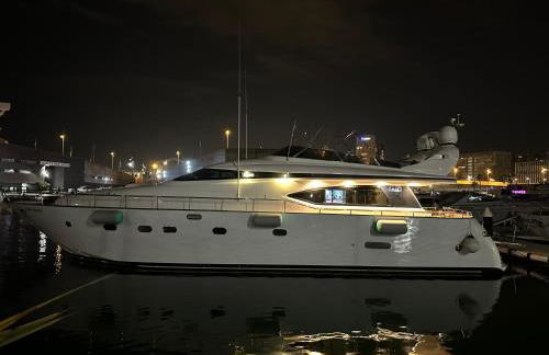 YACHT 20Metros - Photo 16