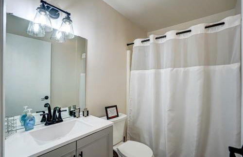 Pets Ok with Free parking and Dishwasher on Willy Street - Photo 5