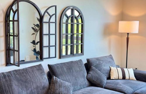 Stunning Haven with Pool Gym Parking Close to Disneyland - Foto 49