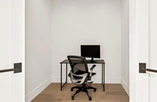 Luxury Living in downtown Grand Haven - Rooftop Deck - Foto 19