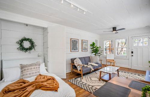 Historic Heights Artist Boho Bungalow - Foto 14