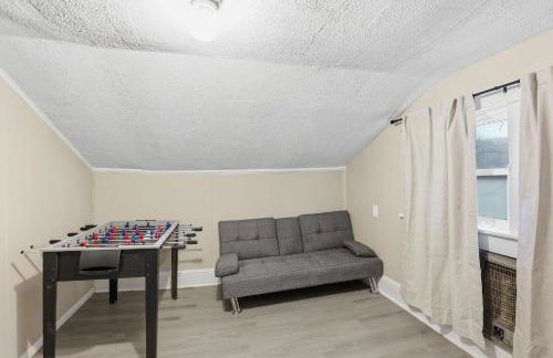 Cozy Matewan Trail Stay home - Photo 7