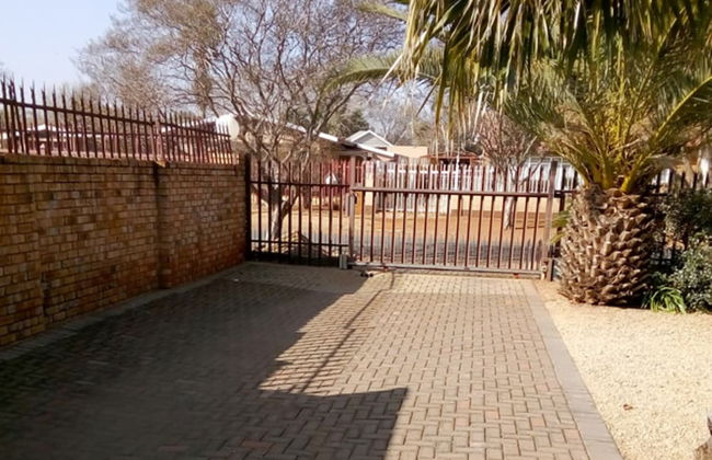 Casa Villa Guest House Carletonville - Suite 3 - Foto 18