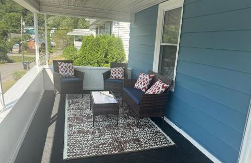 Cozy 3 4 BR Home Ideal for Family - Foto 23