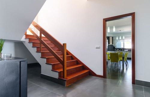 GuestReady - Spacious stay with sea views - Foto 24