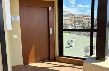Max Neptuno 1st Line Beach Ocean View Apartment - Foto 21