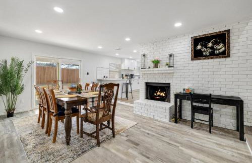 Frisco Getaway Hometel w the Spa and Outdoor Kitchen - Foto 6