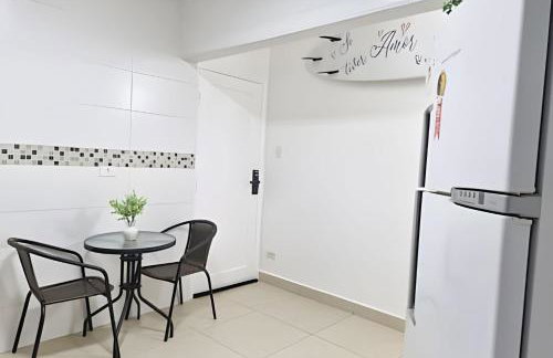 Varanda ensolarada a alguns passos do mar - Foto 26