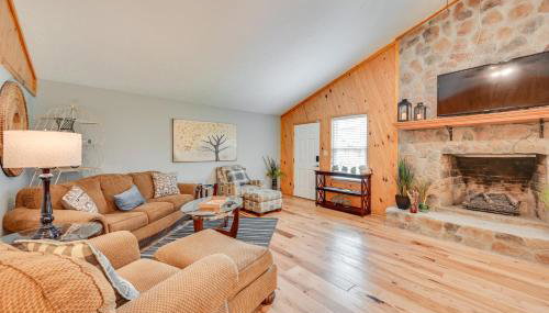 Access to Rough River Lake! Family Home with Deck - Foto 1