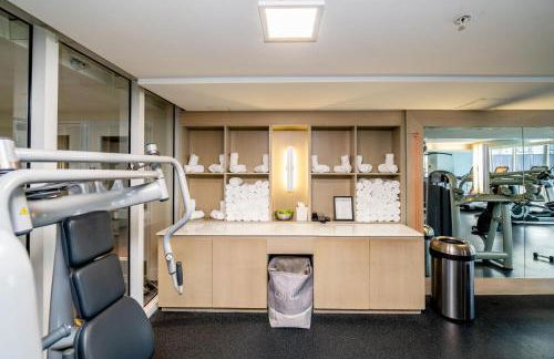 High Floor Luxury 2BR 2BA, Sleeps 6, Resort Access - Horizon by HomeStakes Stays - Foto 42