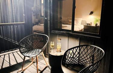 Haven at Cedar Haus Luxury 1BR Escape w Hot Tub EV Charger Gourmet Kitchen Fully Fenced Yard Dogs OK - Foto 66