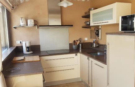 Callian: lumineux duplex avec terrasse et vue - Foto 9