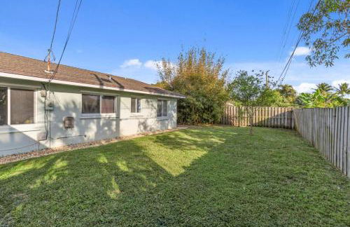 Beach Retreat Downtown Hot Tub - Foto 38