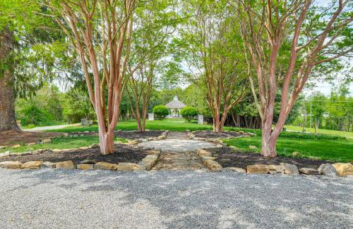 9-Acre New River Retreat Near Radford University - Foto 32