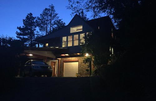 Creekside Craftsman Cabin with Jacuzzi - Alpine Splendor 6 Mins to downtown - Photo 28