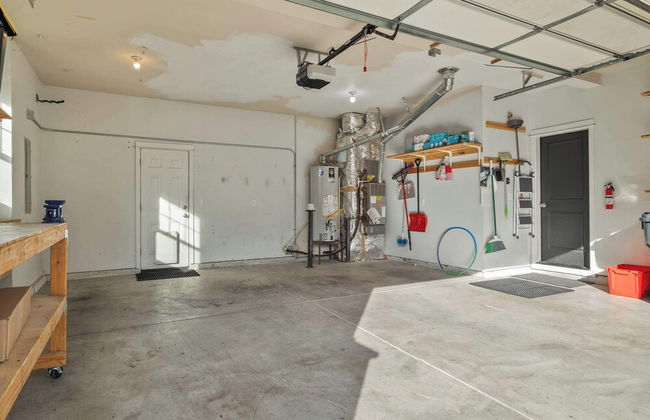 Hot-tub, 30 min From Mt. Bachelor - Photo 35