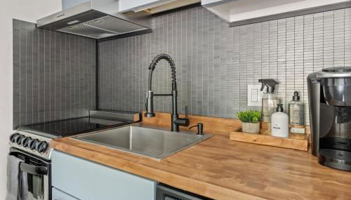 HOLT - Billionaire Mountain - Foto 5