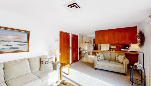 Centerville Hideaway - Photo 5