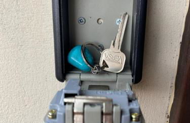 3 bedrooms house with free parking in a quiet area - Photo 30