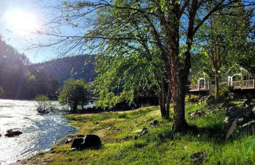 Elegant Cottage Rental on Banks of Trinity River, California - Foto 6