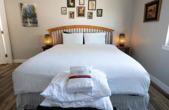 Beach Home in Quiet Neighborhood 5 minutes from the Pier - Foto 71