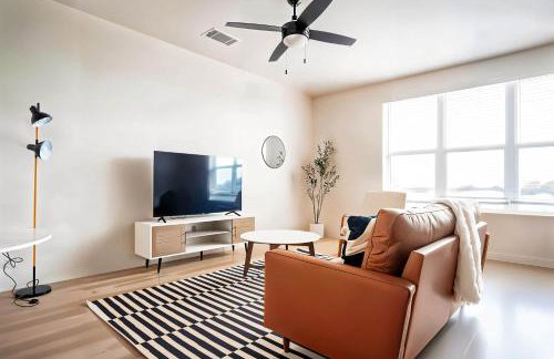 Boulevard Stays Stylish 1BR Stay Includes Pool Gym & Free Parking - Foto 11