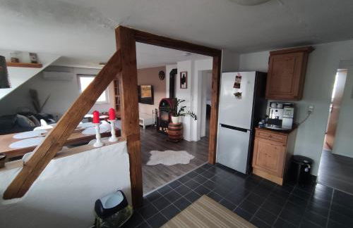 Gemütliche 5Pers Ferienwohnung "Am Steinbach" Nähe Nürnberg Ruhig und gute Anbindung - Foto 4