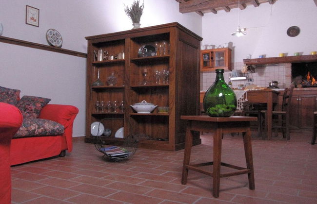 Graceful Holiday Home in Acqualagna With Swimming Pool - Foto 38