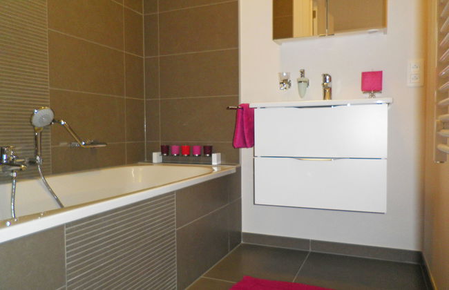 2 bedroom Apartment in Vielsalm with garden - Photo 10