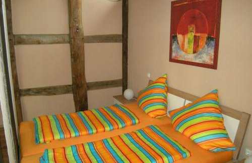 Holiday apartment in Castell with barbecue - Photo 21