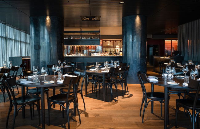 Shadow Play by Peppers - Photo 56