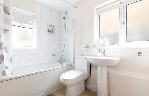 Holiday House Close to Heathrow - Foto 16